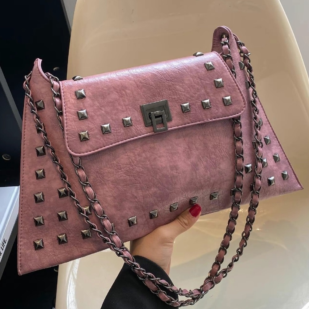 Studded chain shoulder bag 2 way new